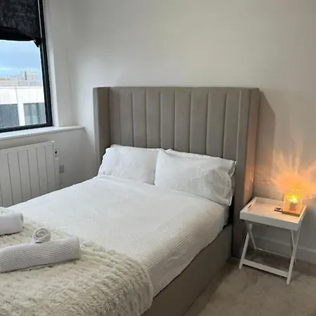 Stylish & Cosy One Bedroom Condo-2