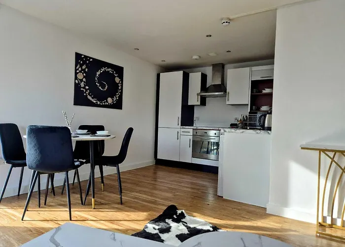 Manchester Penthouse - 2 Bedroom Apartment