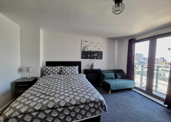Manchester Penthouse - 2 Bedroom Apartment